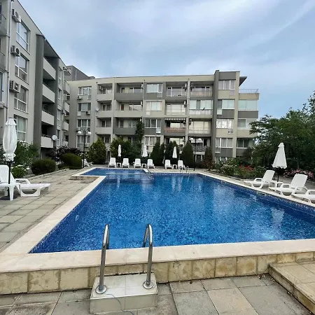 лятно студио